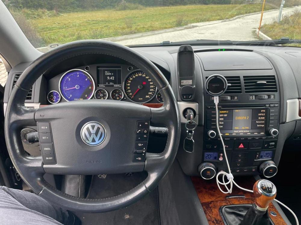 Volkswagen Touareg 2.5 TDI R5 128kW - Manual