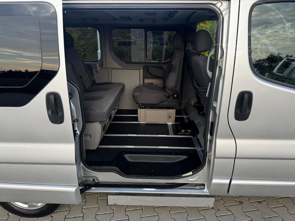 Opel Vivaro 2.0CDTi LIFE COSMO*REZERVACE*