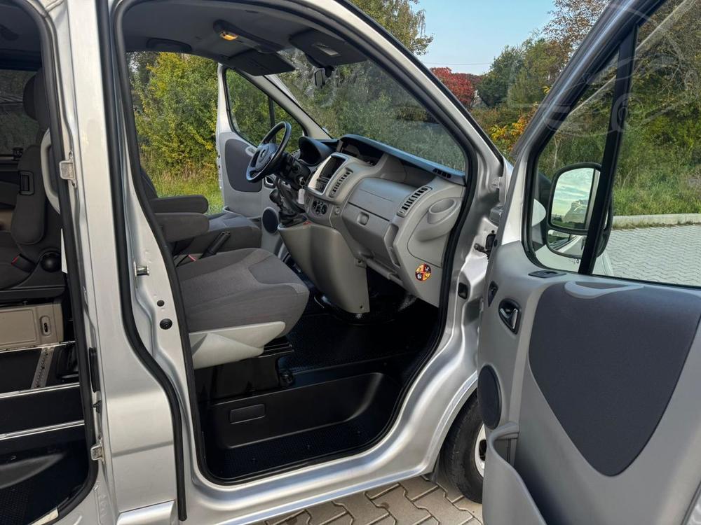 Opel Vivaro 2.0CDTi LIFE COSMO*REZERVACE*