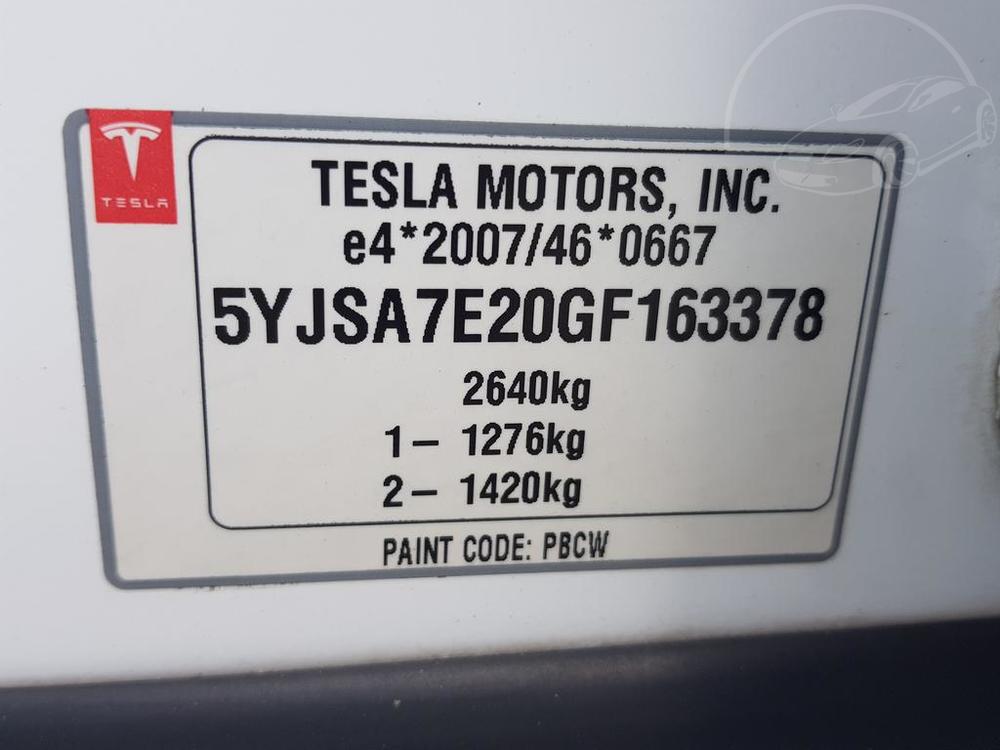 Tesla Model S 90D* 4x4, Nabjen zdarma