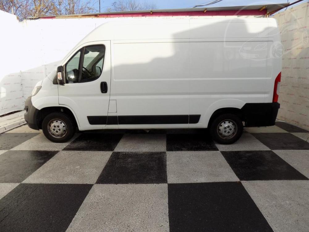 Peugeot Boxer 2.2 BlueHDi/333/L2H2/NAVI/DPH/