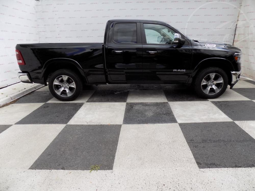 Dodge Ram 5.7HEMI/LARAMIE/LED/LPG/