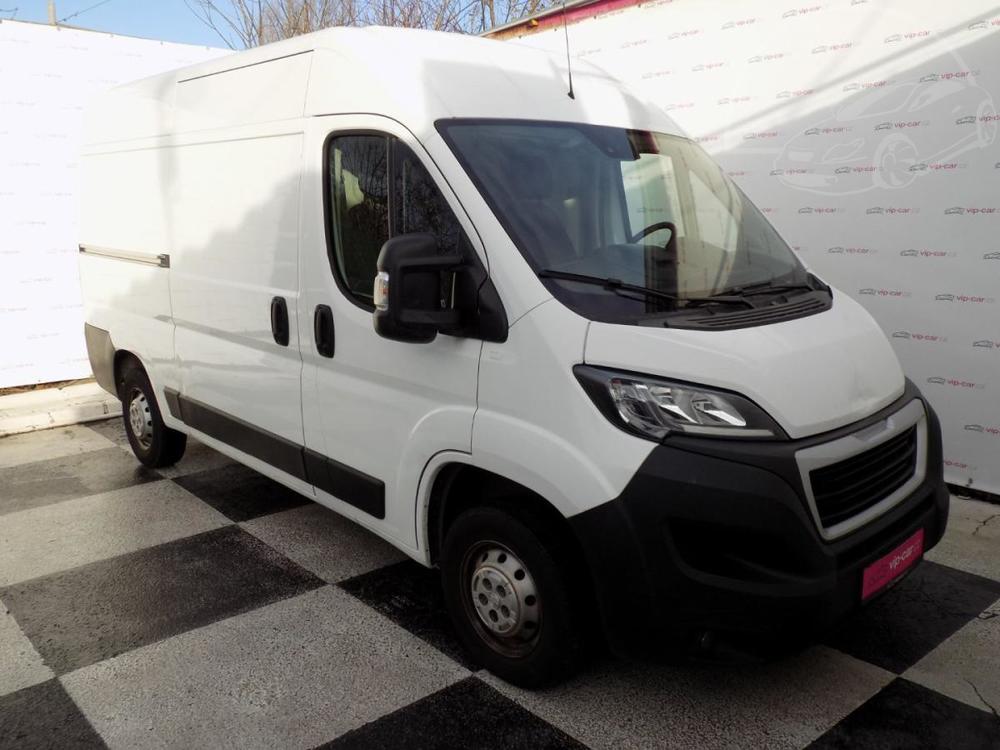 Peugeot Boxer 2.2 BlueHDi/333/L2H2/NAVI/DPH/