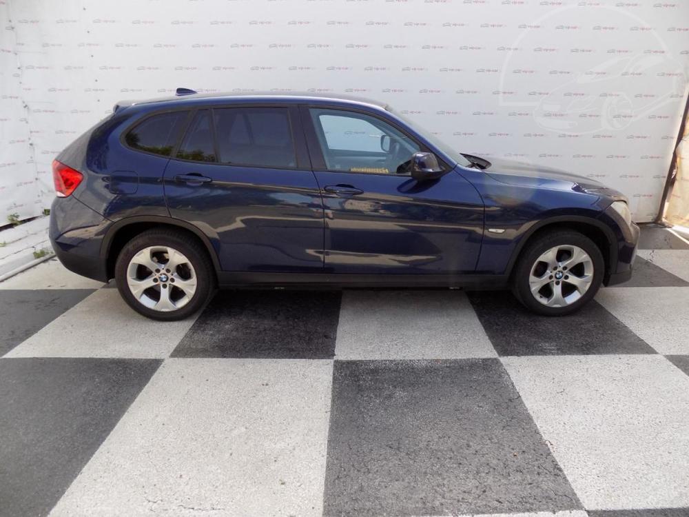 BMW X1 2.0d/NAVI/Bi-xenon/