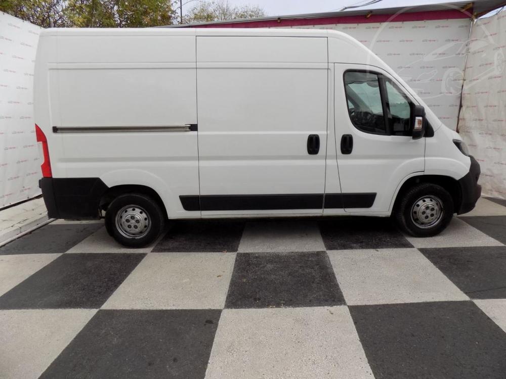 Peugeot Boxer 2.2 BlueHDi/333/L2H2/NAVI/DPH/