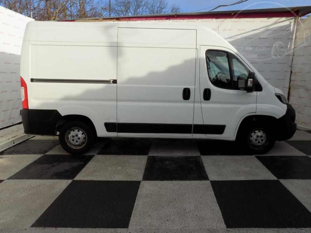 Peugeot Boxer 2.2 BlueHDi/333/L2H2/NAVI/DPH/