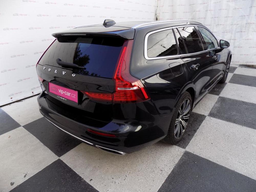 Volvo V60 T8/AWD/Recharge/Inscrip/PANO/