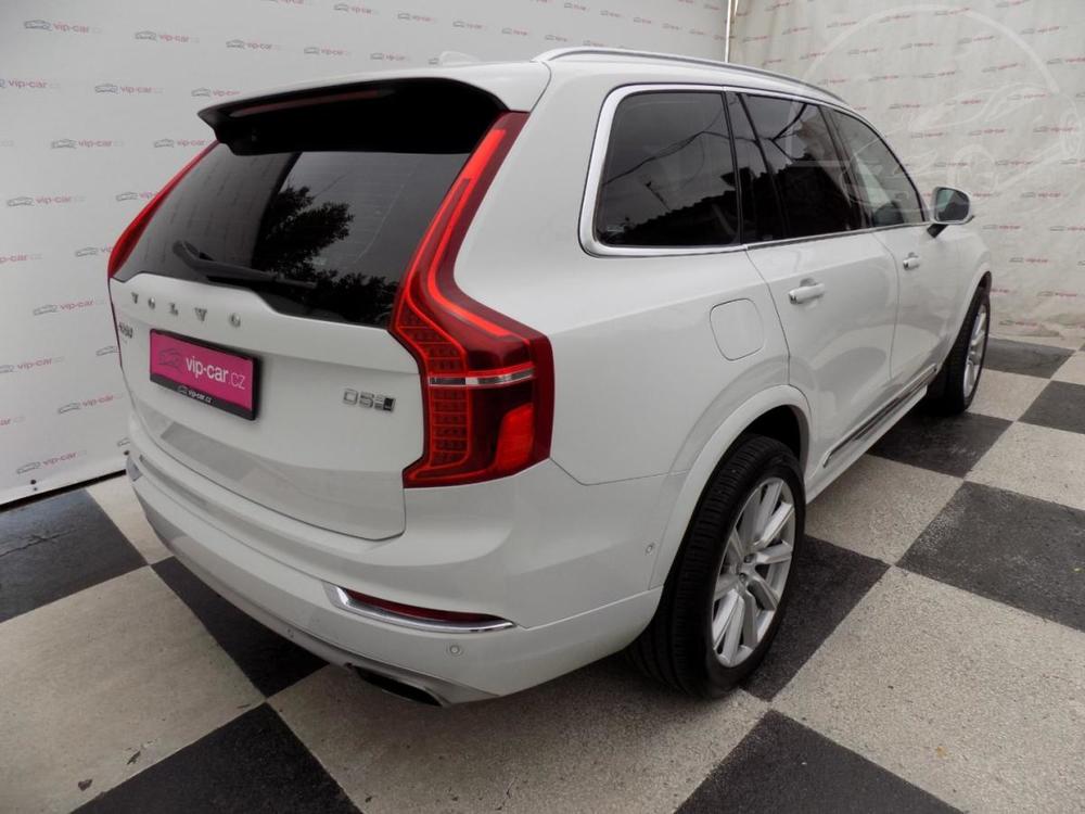 Volvo XC90 2.0D5/AWD/Full-LED/NAVI/