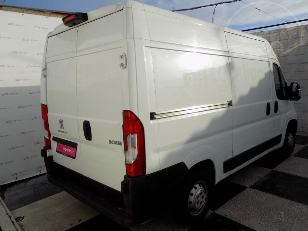 Peugeot Boxer 2.2 BlueHDi/333/L2H2/NAVI/DPH/