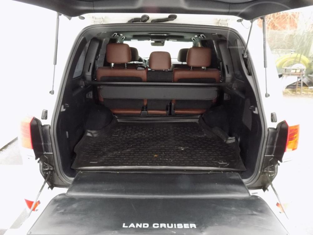 Toyota Land Cruiser 200/4.5/V8/Executive Lounge/