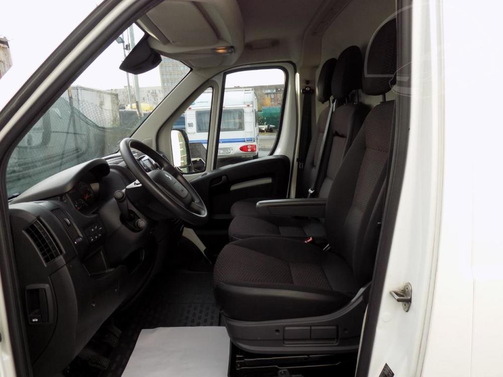 Peugeot Boxer 2.2 BlueHDi/333/L2H2/NAVI/DPH/