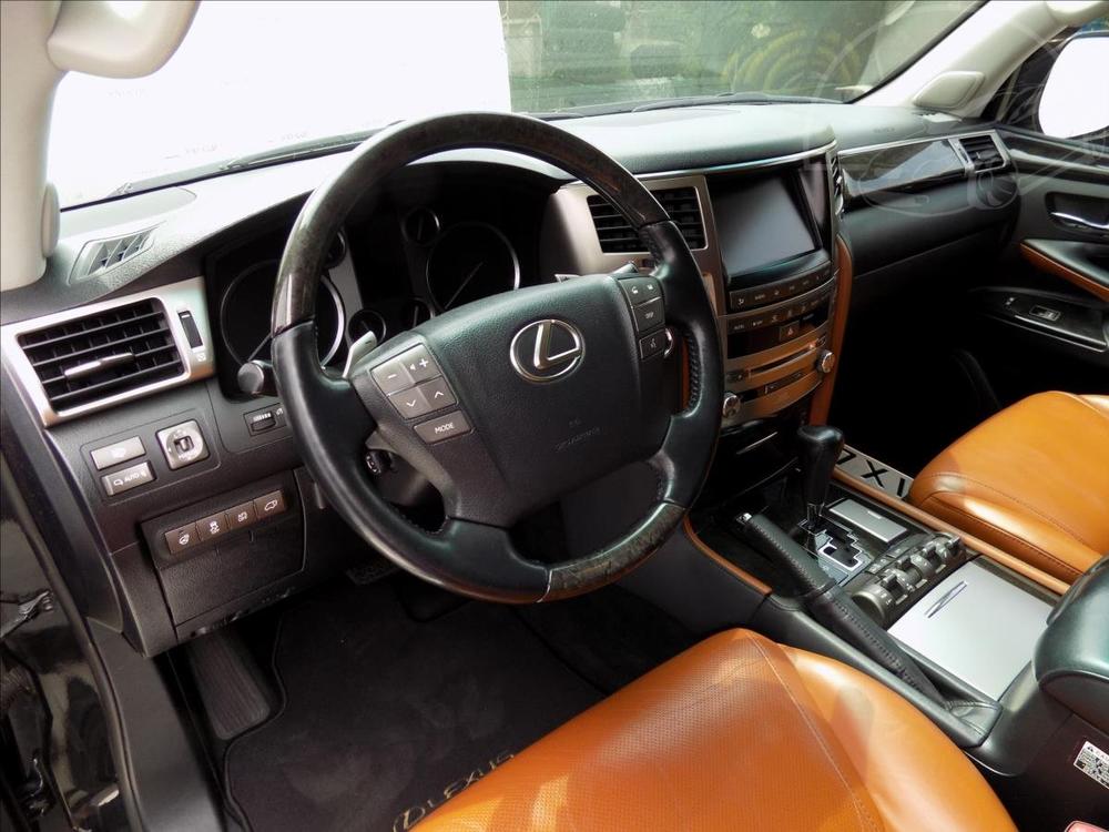 Lexus LX 5,7 LPG/NAVI/4x4/