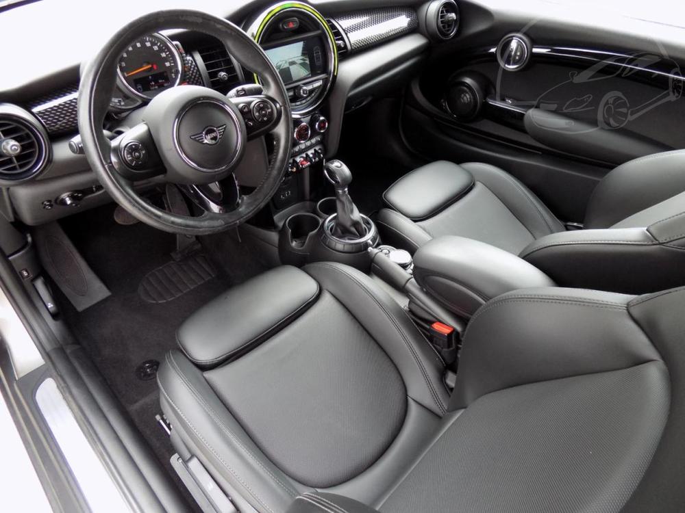 Mini Cooper S 2.0i/JCW/Cabrio/