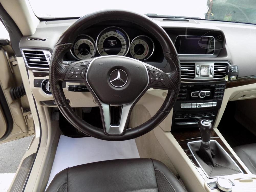 Mercedes-Benz E 220 d Coup/Full-Led/NAVI/