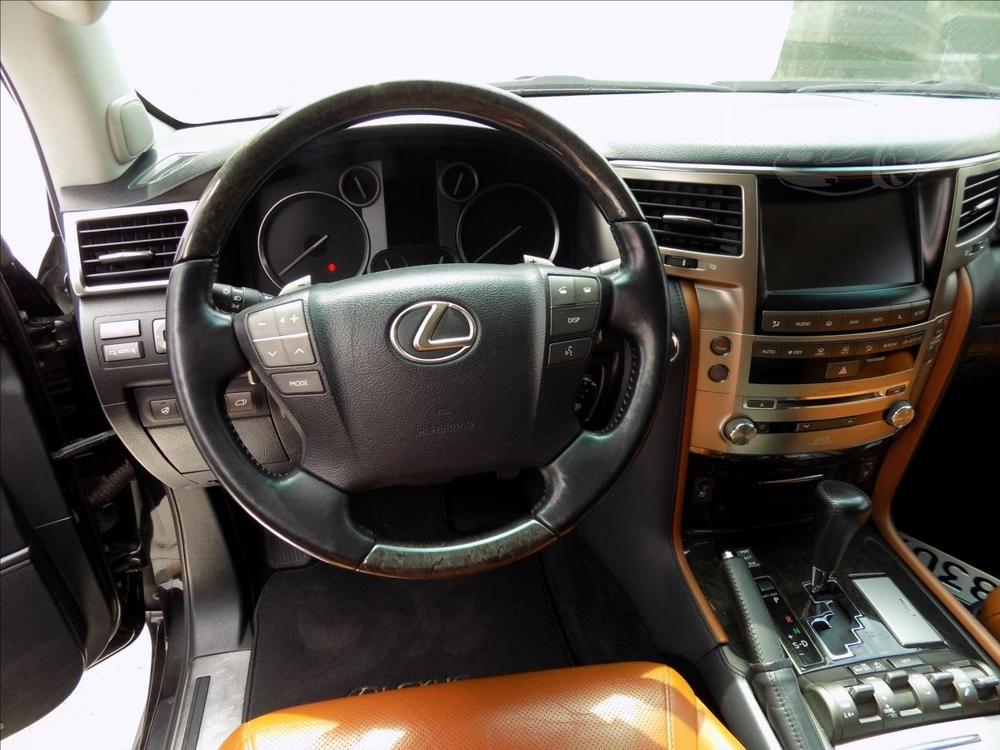 Lexus LX 5,7 LPG/NAVI/4x4/