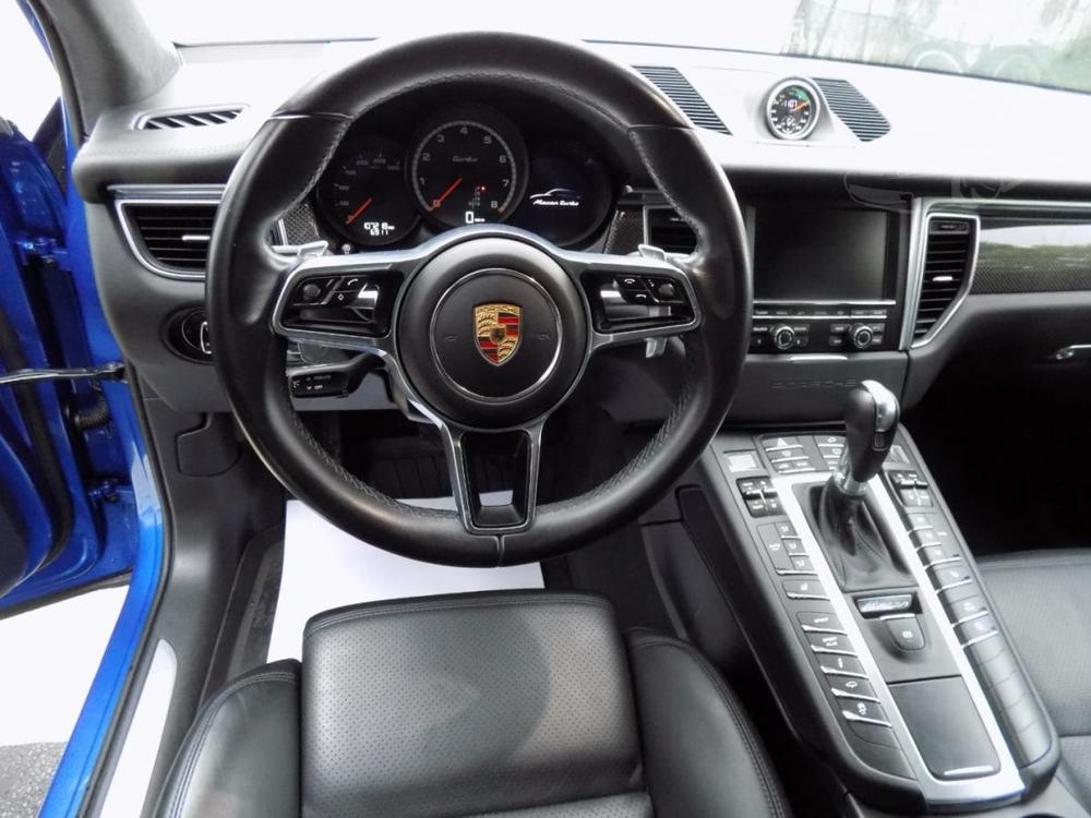 Porsche Macan Turbo/3.6i/V6/PANO/