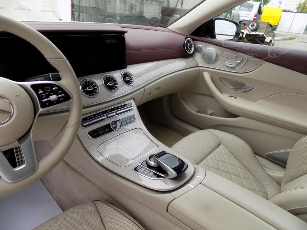 Mercedes-Benz E E 400/4-Matic/Designo/LED/