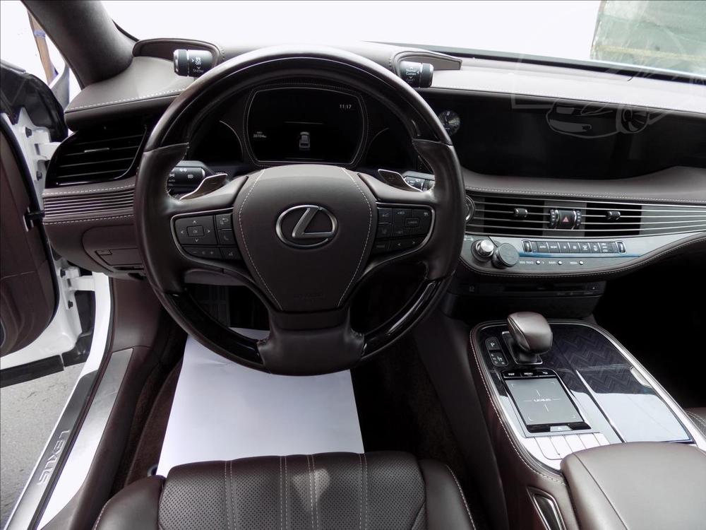 Lexus  3,5 i-AWD/Full-Led/Ke/