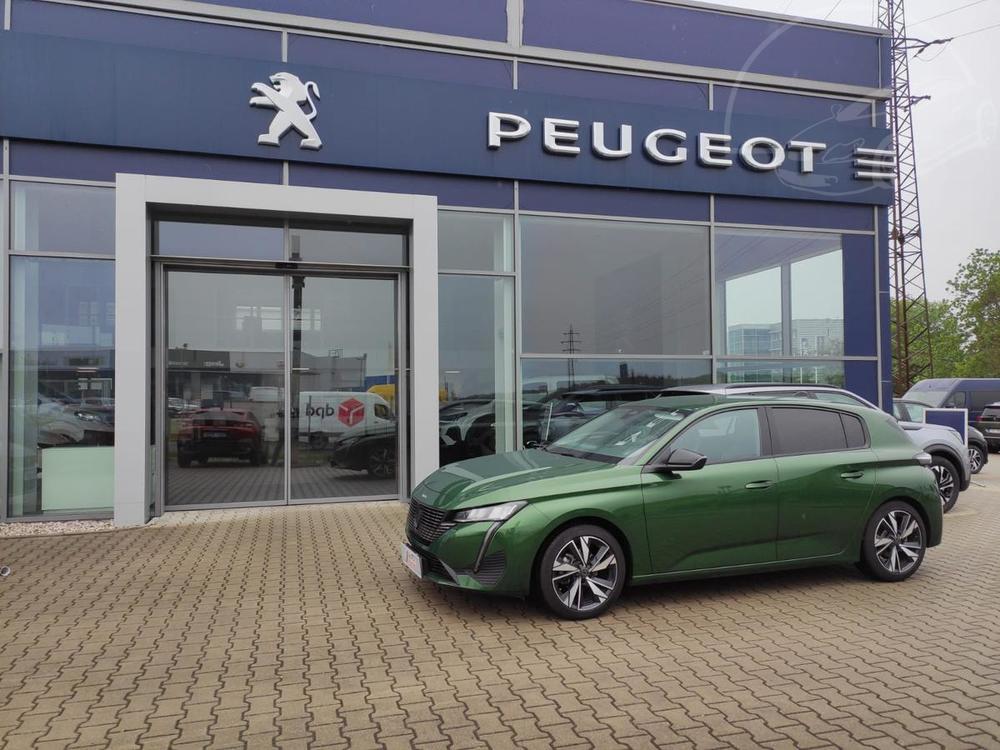 Prodm Peugeot 308 ALLURE 1.2i MAN6 NAVI NOV CZ