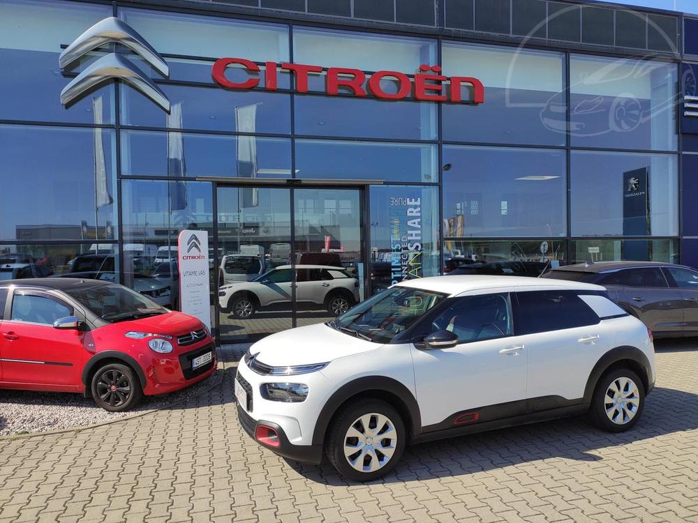 Citroën C4 Cactus 1.2i 110k MAN6 1. MAJITEL