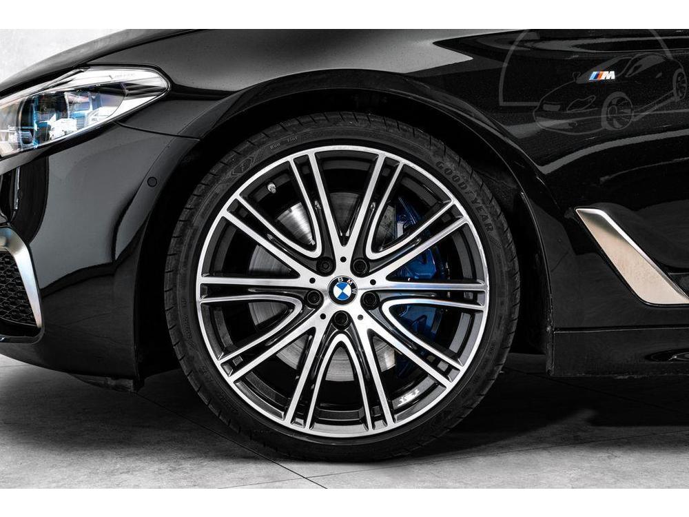 BMW M5 3.0 M550d xDrive AT