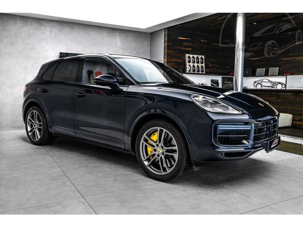 Porsche Cayenne 4.0 Turbo V8, bikolor