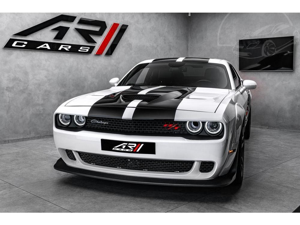 Dodge Challenger 6,4 V8 R/T Scat Pack Widebody