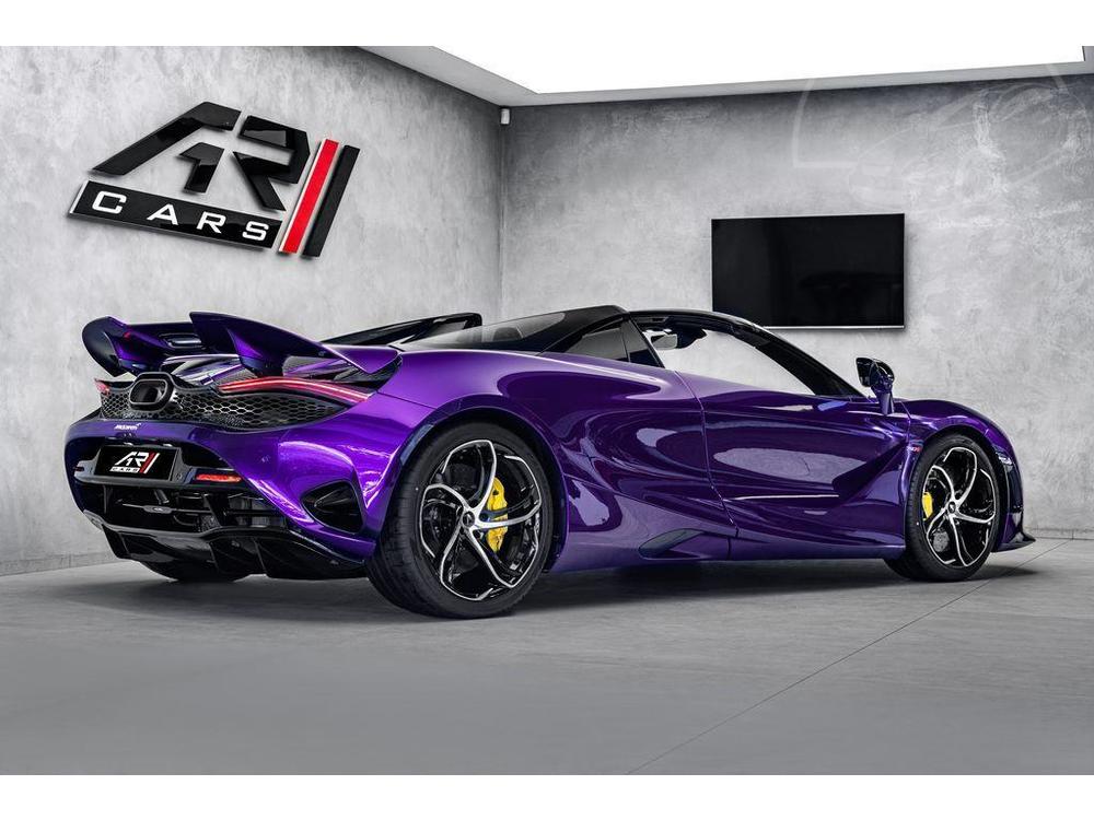 McLaren  750S Spider