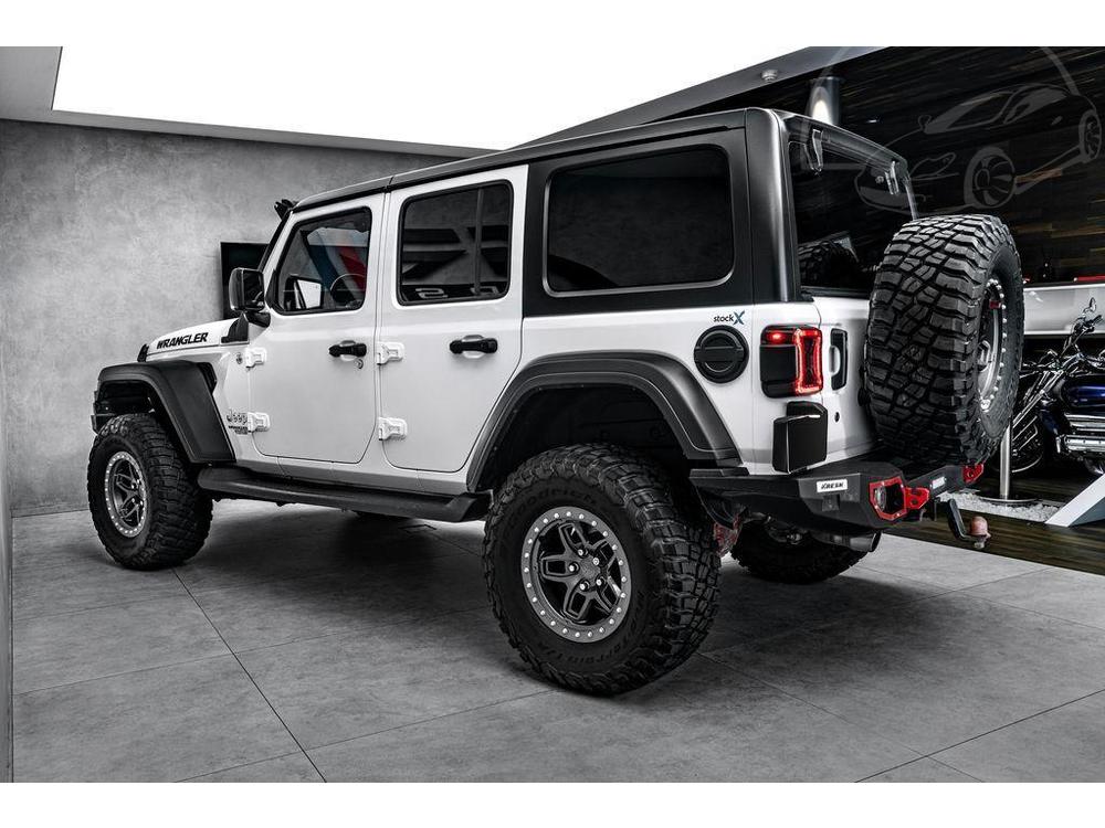 Jeep Wrangler 3,6 V6 35 pneu