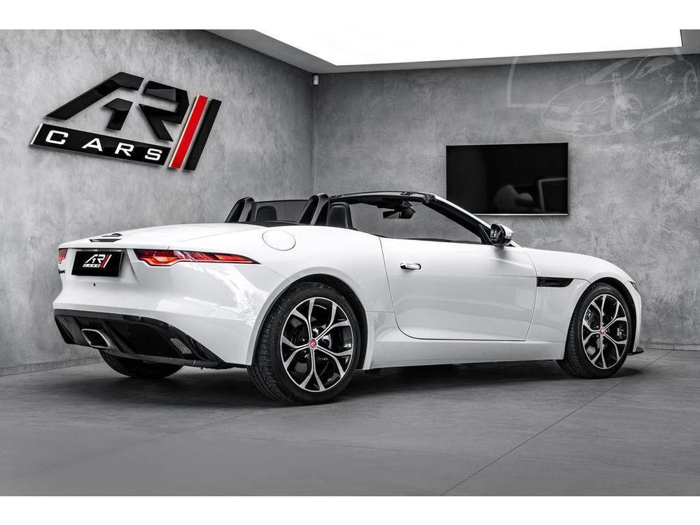 Jaguar F-Type 