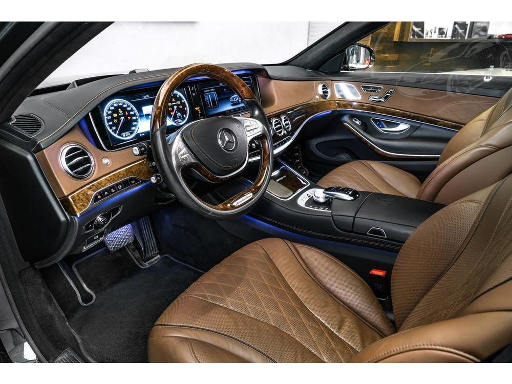 Mercedes-Benz S Maybach, FULL