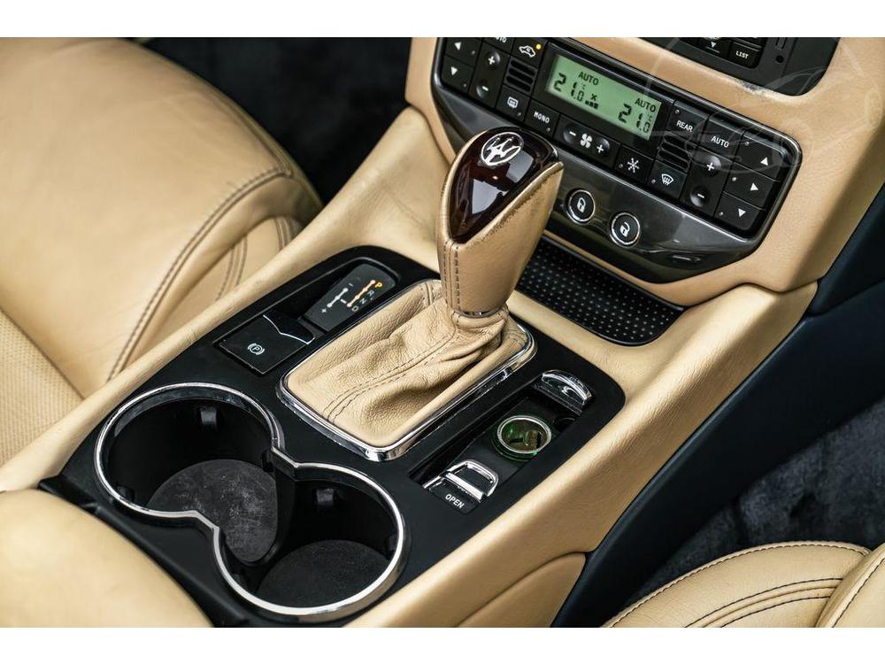 Maserati GranCabrio 4,7 V8, Automat