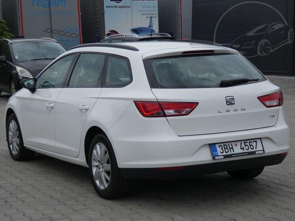 Seat Leon 2.0 TDI, DPH, ZRUKA 36MS