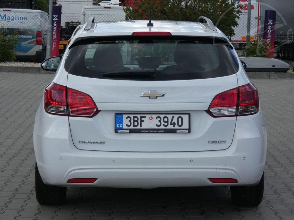 Chevrolet Cruze 1.7 CDTI 96kW combi ZRUKA 36M