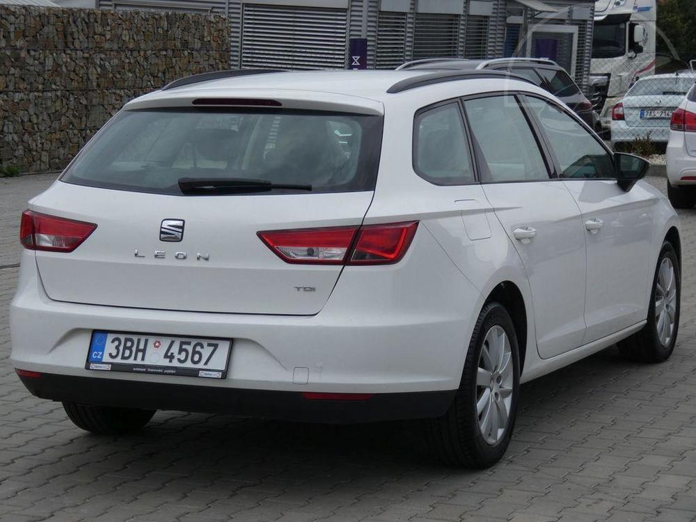 Seat Leon 2.0 TDI, DPH, ZRUKA 36MS