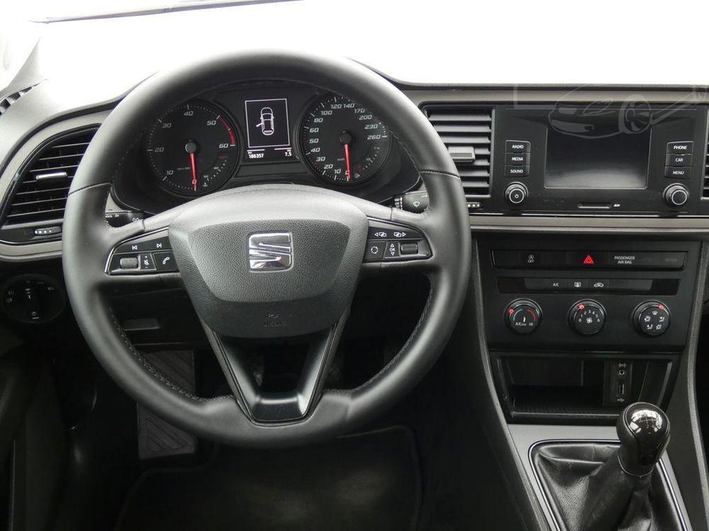 Seat Leon 2.0 TDI, DPH, ZRUKA 36MS