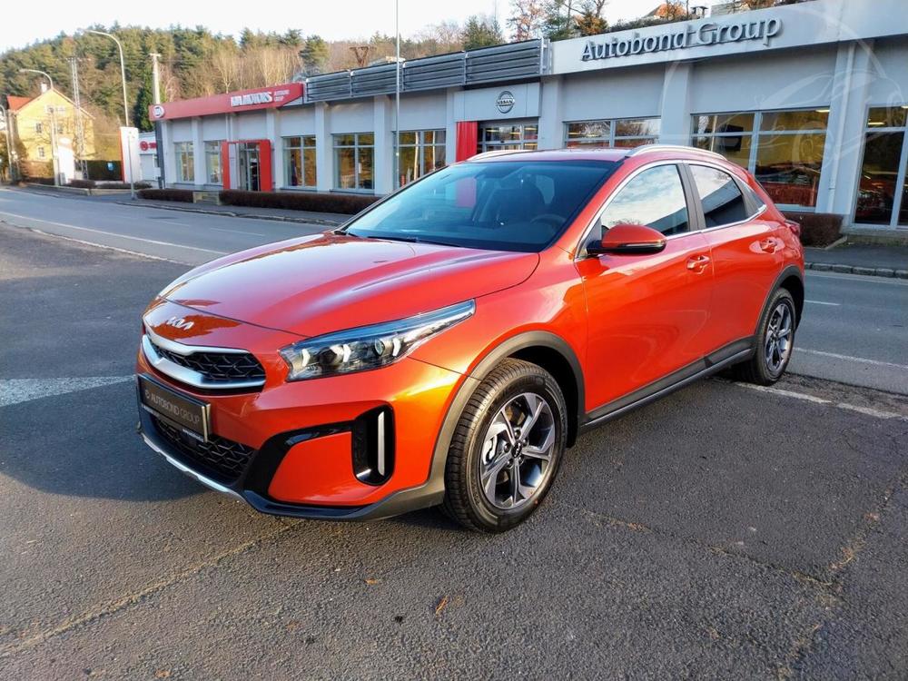 Kia XCeed EXCLUSIVE 1.5 T-GDI 6MT+WINTER