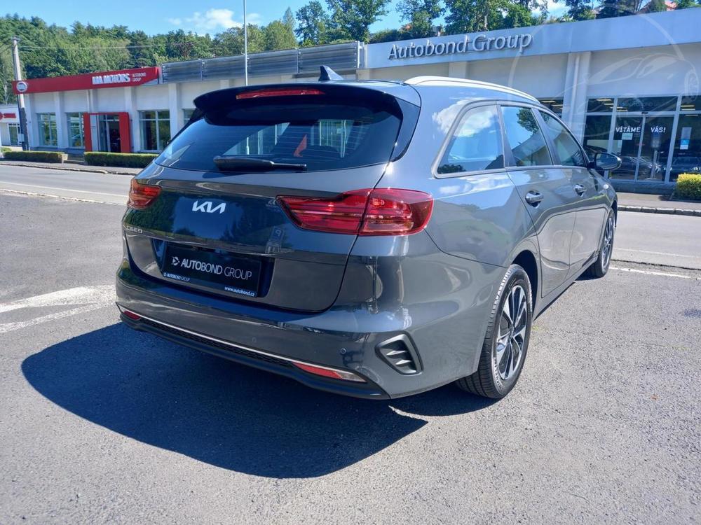 Kia Ceed SW SPIN 1.5 T-GDI MT