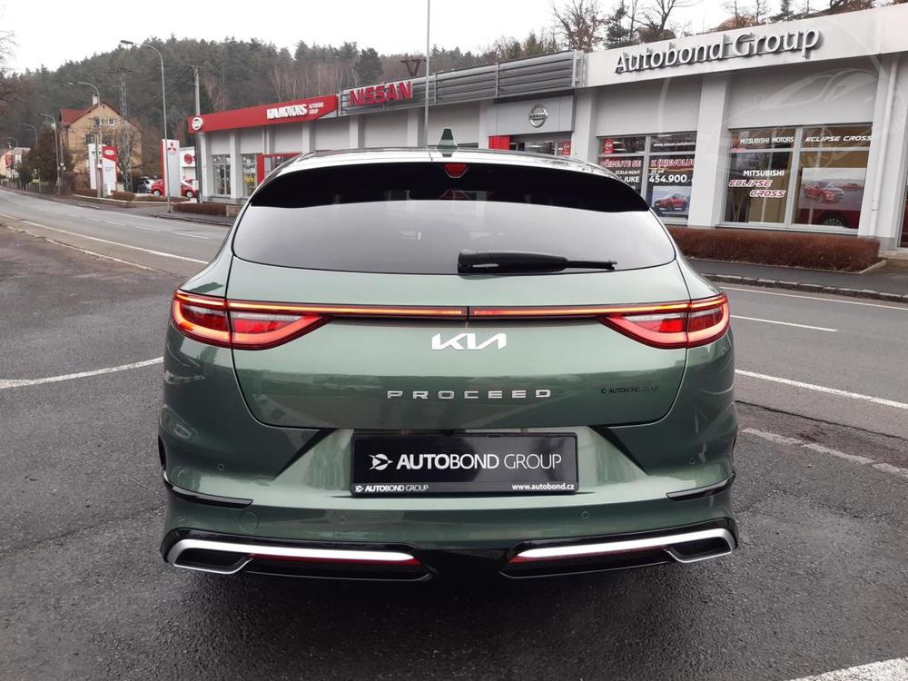 Kia ProCeed GT LINE PLUS 1.5 T-GDi 7DCT