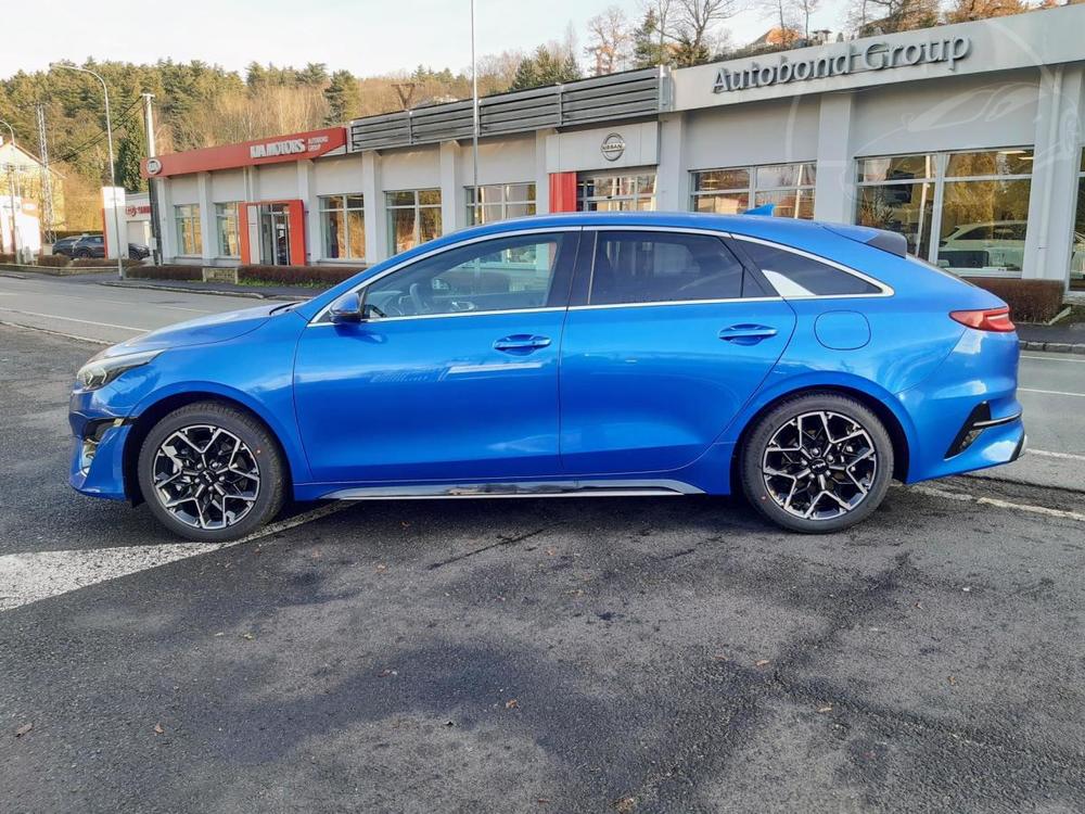 Kia ProCeed GT LINE PLUS 1.5 T-GDI