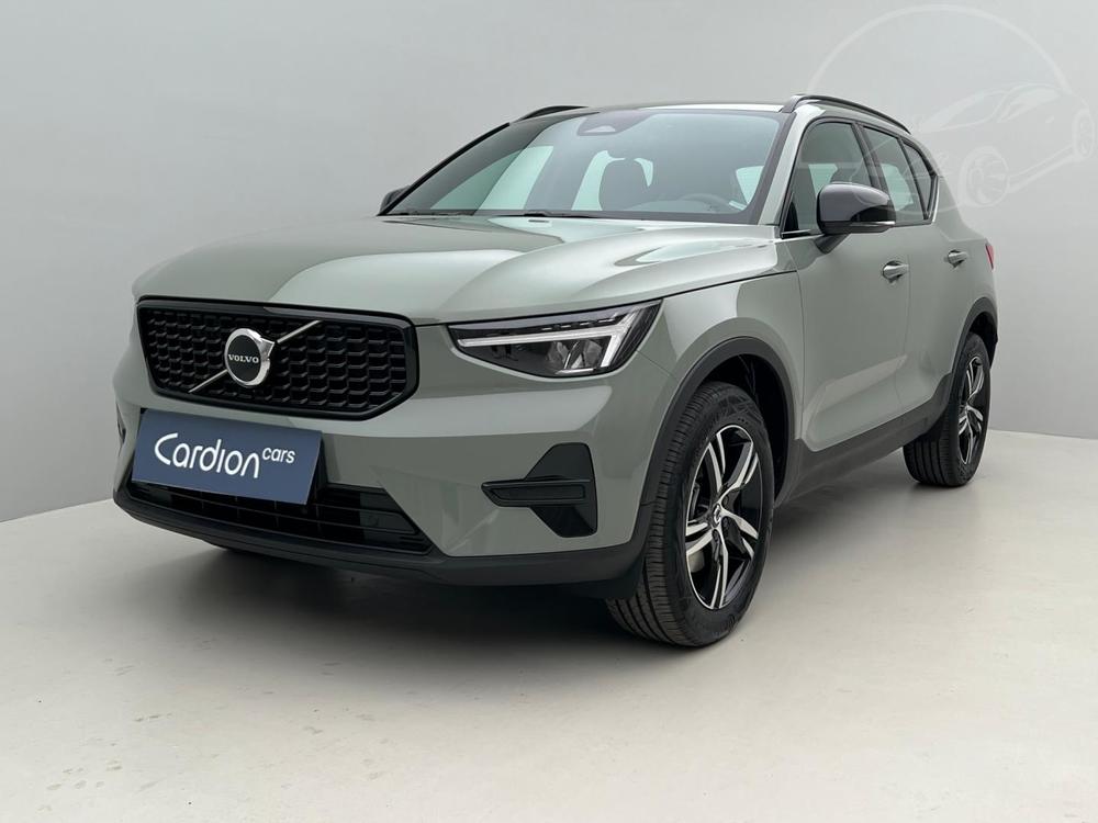 Prodm Volvo XC40 B3 AUT BLACK  PLUS