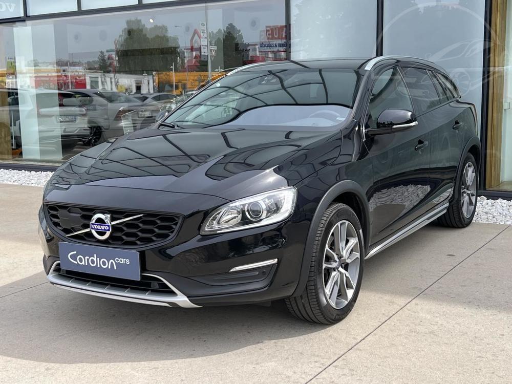 Prodm Volvo V60 CROSS COUNTRY D4 POLESTAR Aut