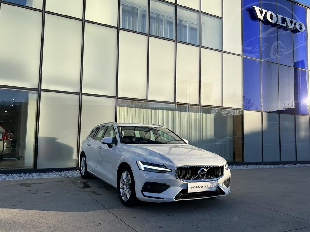 Prodm Volvo V60 D4 MOMENTUM Aut 1.maj.
