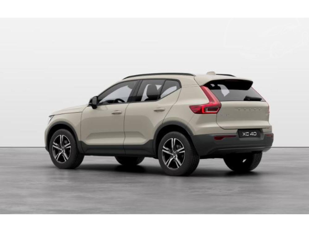 Volvo XC40 B4 AUT BLACK PLUS