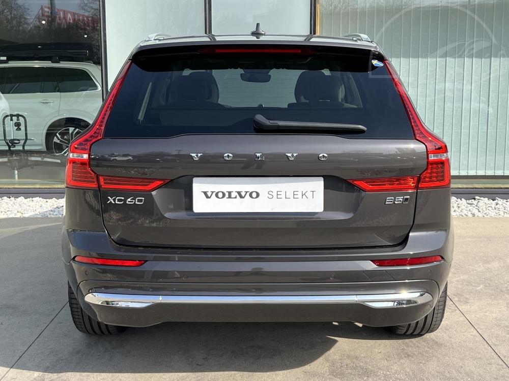 Volvo XC60 B5 AWD ULTIMATE BRIGHT Aut CZ