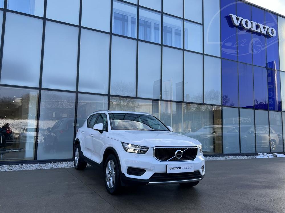 Volvo XC40 T3 MOMENTUM 1.maj.