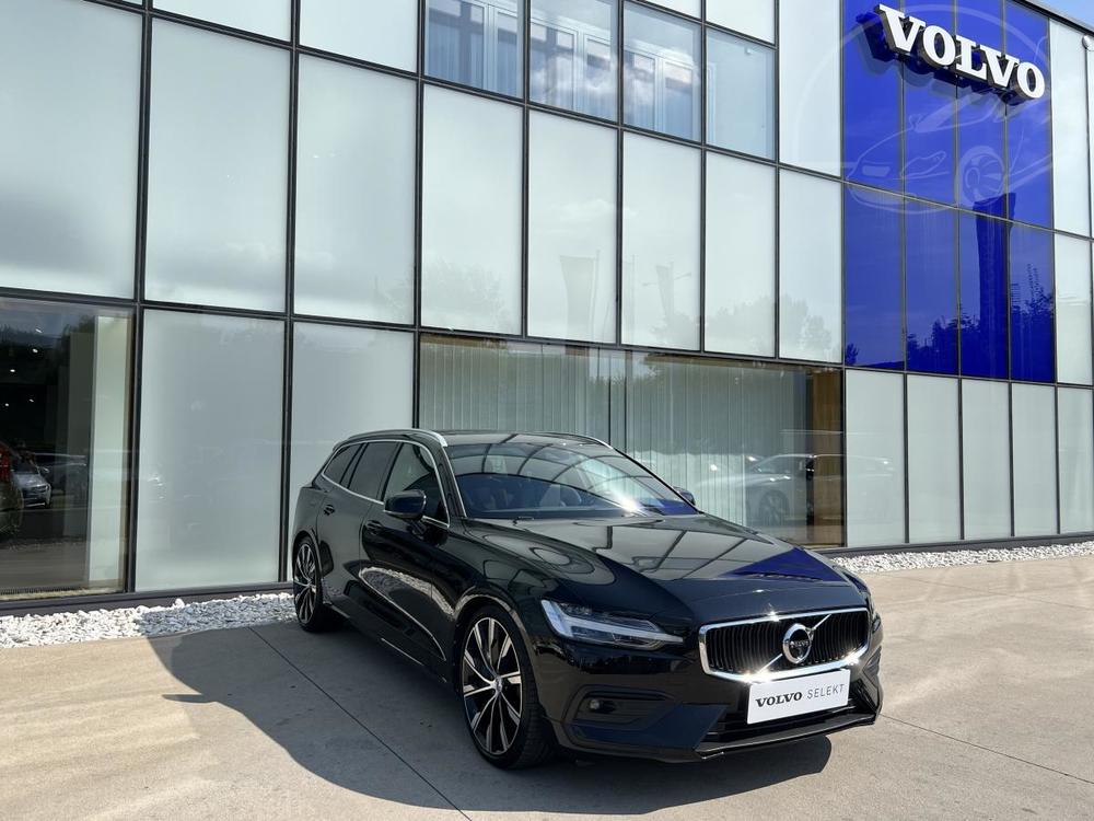 Volvo V60 D4 MOMENTUM