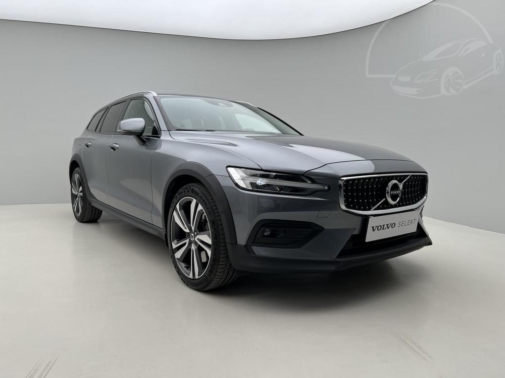 Volvo V60 CROSS COUNTRY B4 AWD AUT