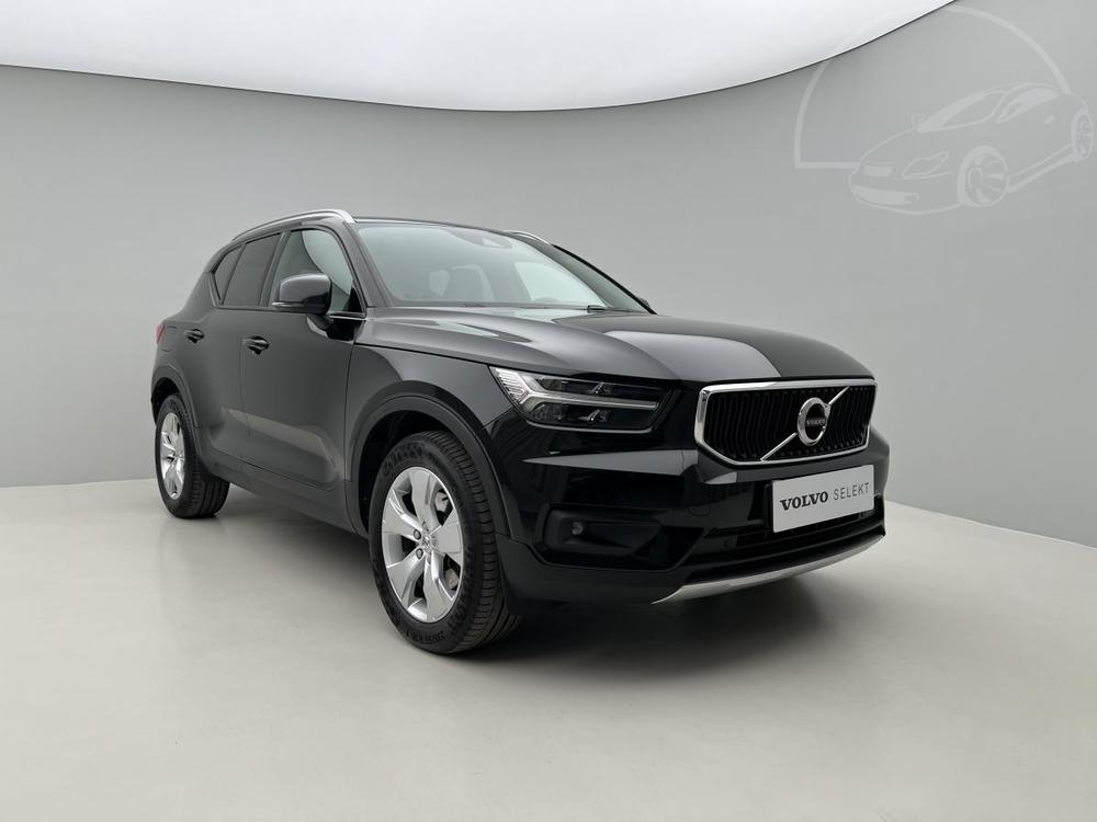 Volvo XC40 D4 AWD MOMENTUM AUT