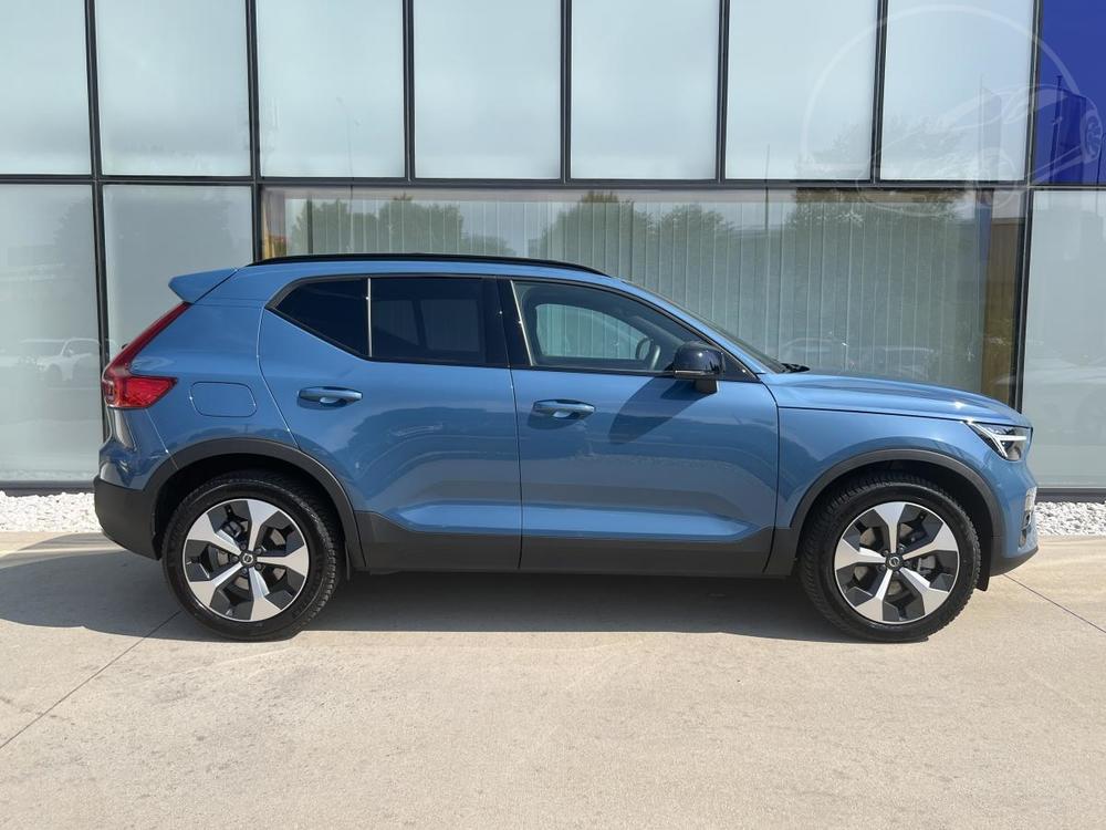 Volvo XC40 B4 PLUS DARK Aut 1.maj.